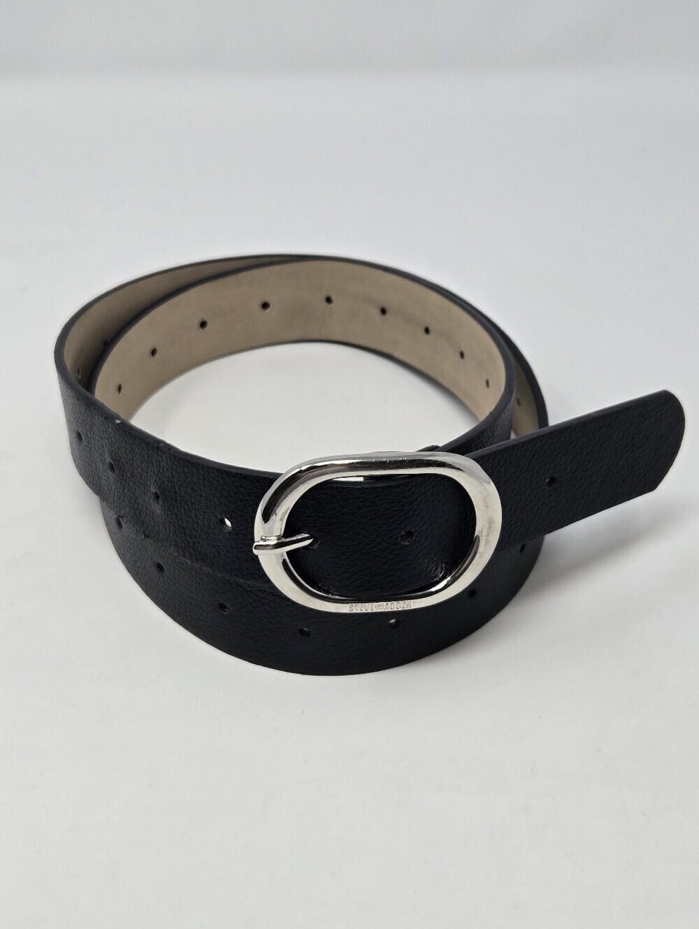 STEVE MADDEN BLACK FAUX LEATHER BELT OVAL SILVER BUCKLE WOMEN OS CLASSIC